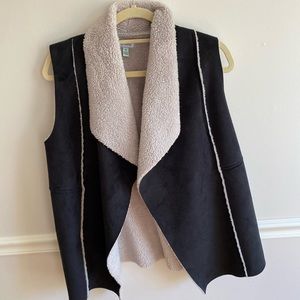 Fashion vest